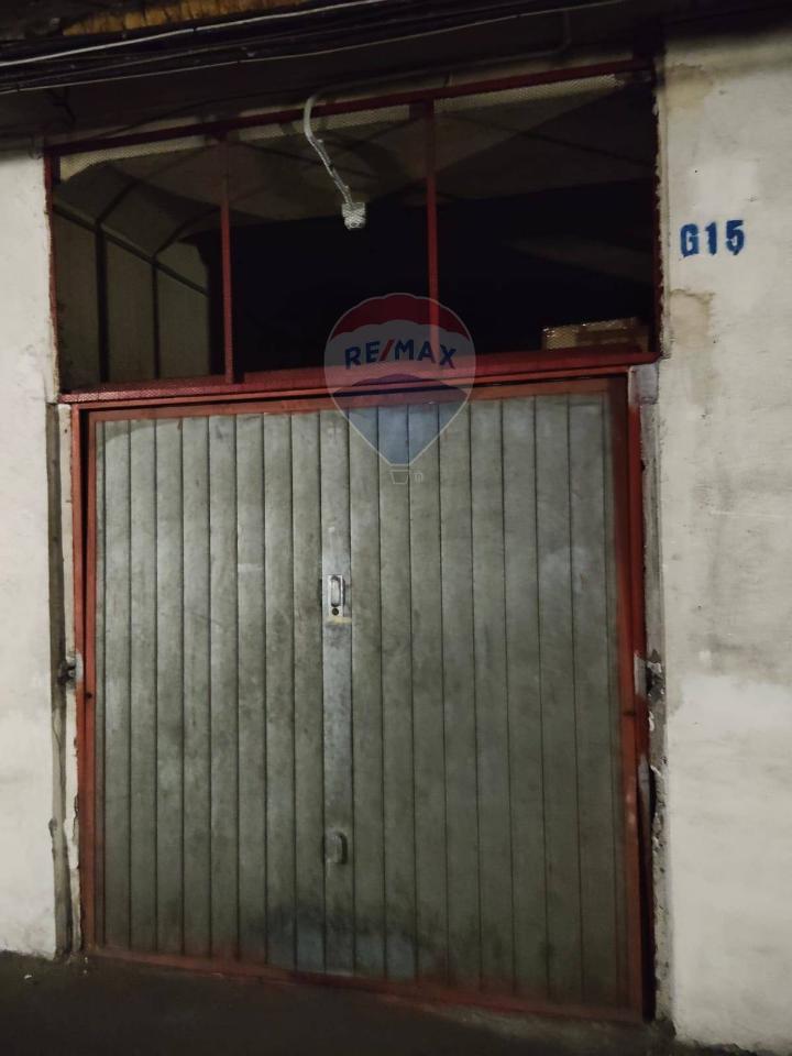 locale di sgombero in vendita ad Acireale in zona Centro Storico