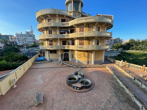appartamento in vendita ad Acireale