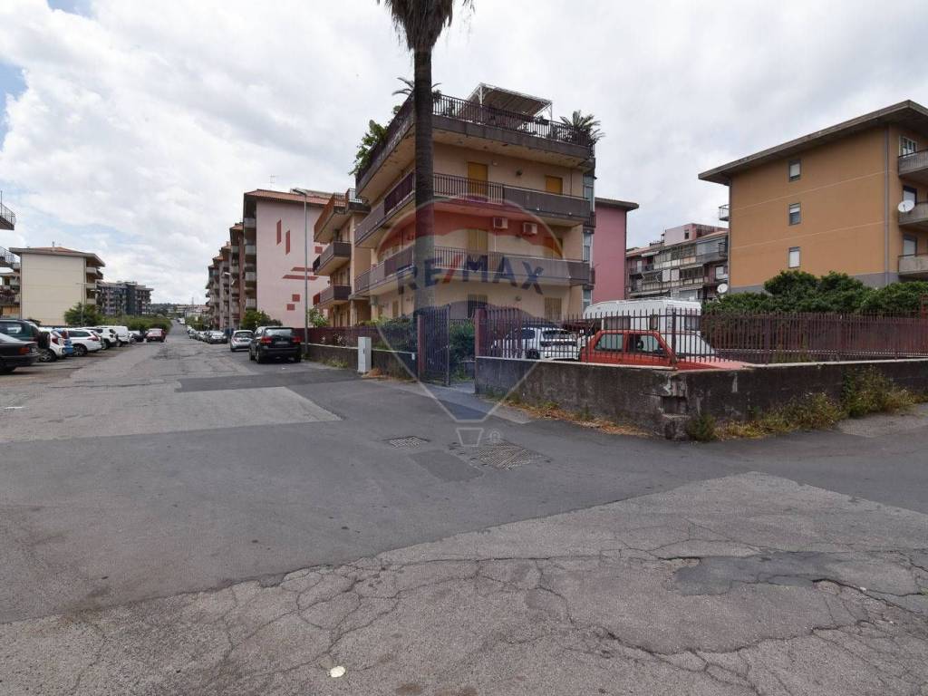 appartamento in vendita ad Acireale in zona San Giovanni