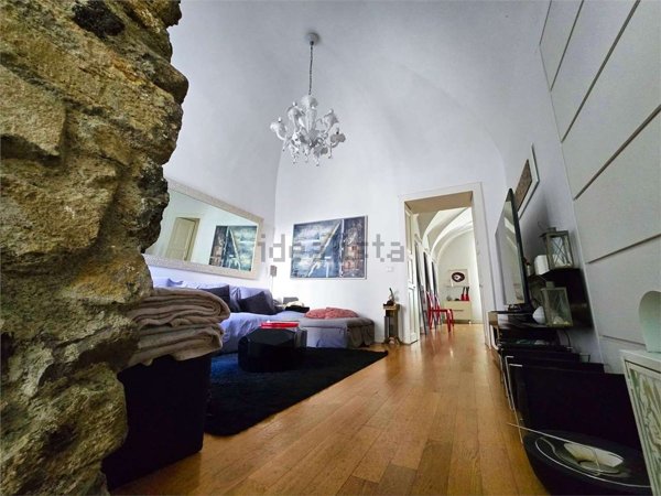 appartamento in vendita ad Acireale in zona Centro Storico