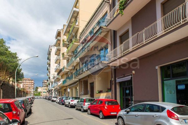 appartamento in vendita ad Acireale in zona Centro Storico