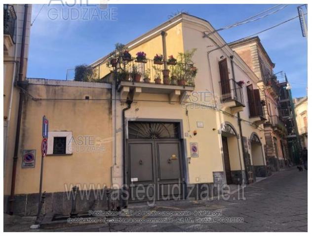casa indipendente in vendita ad Acireale in zona Centro Storico