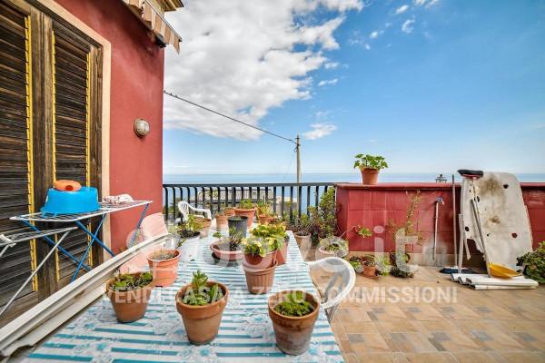 casa indipendente in vendita ad Acireale