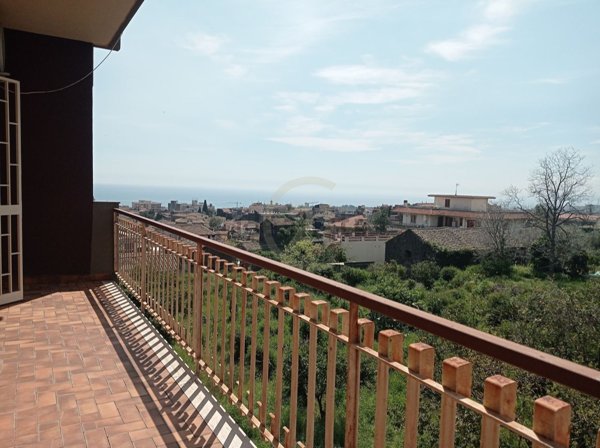 appartamento in vendita ad Acireale
