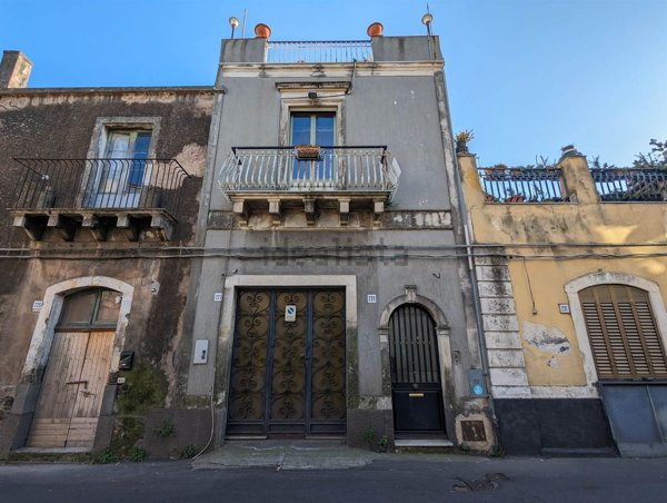 appartamento in vendita ad Acireale