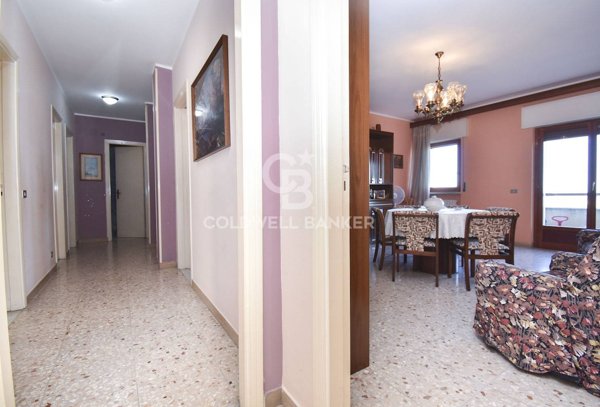 appartamento in vendita ad Acireale in zona Guardia