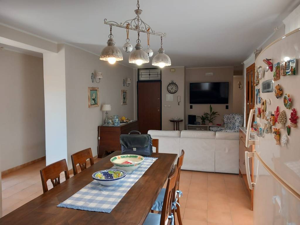 appartamento in vendita ad Acireale in zona San Cosmo