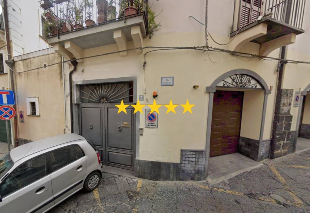 casa indipendente in vendita ad Acireale in zona Centro Storico