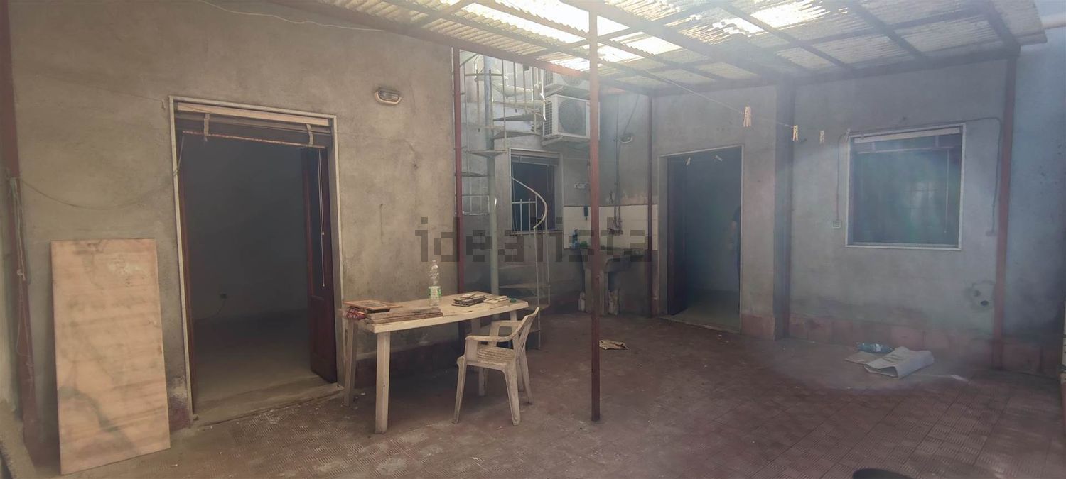 casa indipendente in vendita ad Acireale