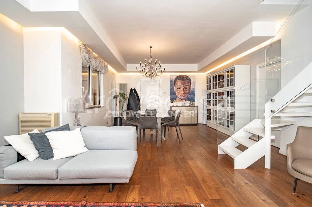 appartamento in vendita ad Acireale