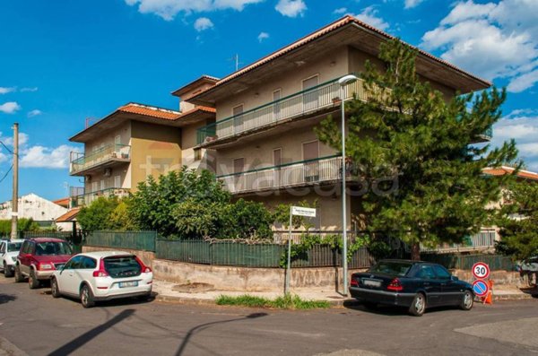 appartamento in vendita ad Acireale in zona Guardia