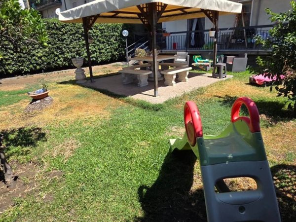 appartamento in vendita ad Acireale in zona Guardia
