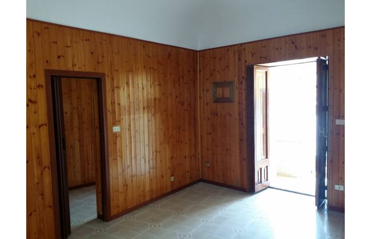 casa indipendente in vendita ad Acireale