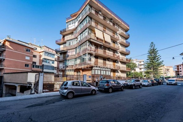appartamento in vendita ad Acireale