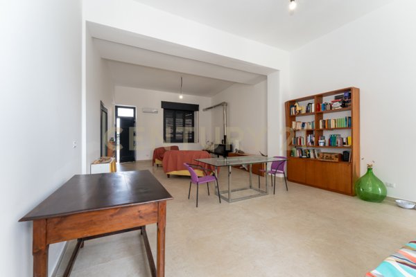 casa indipendente in vendita ad Acireale in zona Santa Tecla