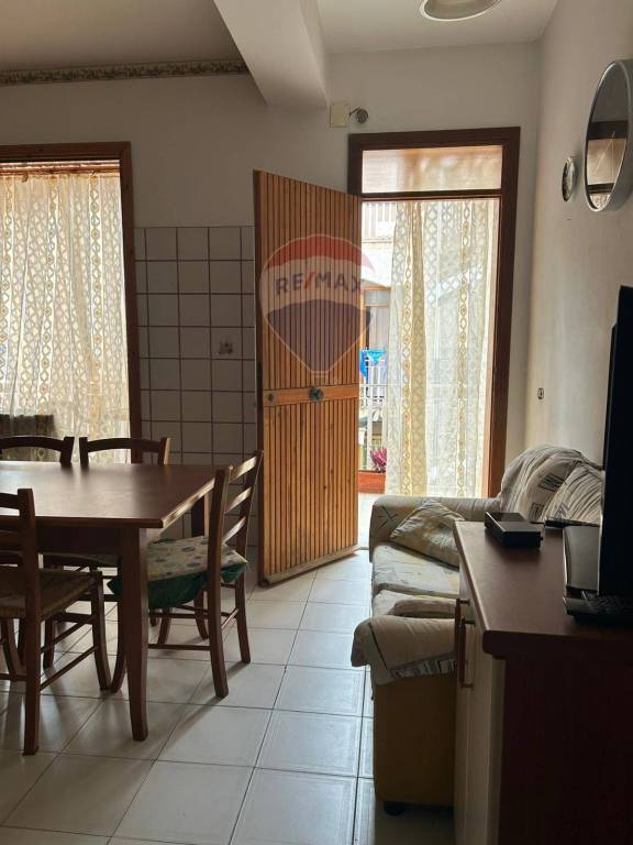 appartamento in vendita ad Acireale in zona Santa Tecla