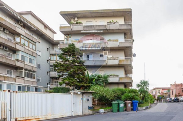 appartamento in vendita ad Acireale