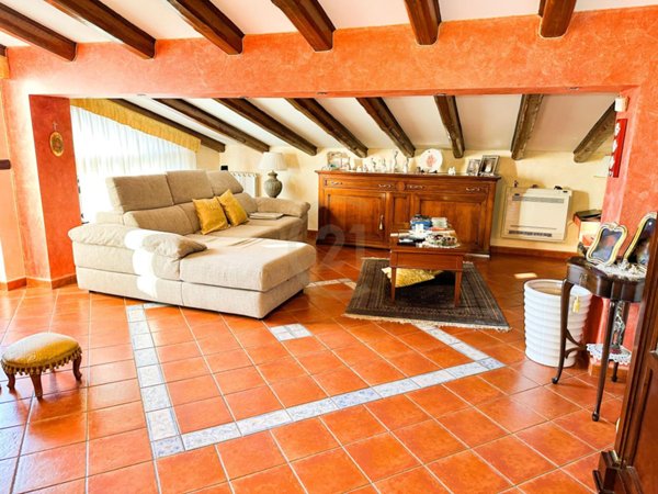 appartamento in vendita ad Acireale in zona Piano d'Api