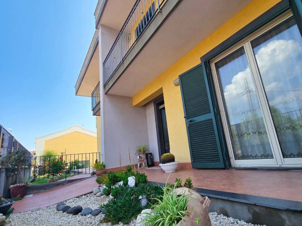 casa indipendente in vendita ad Acireale in zona Pozzillo