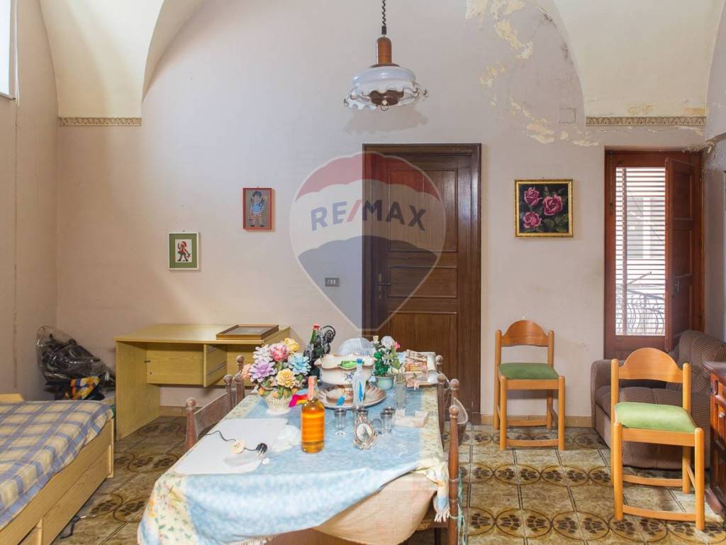 casa indipendente in vendita ad Acireale in zona Centro Storico