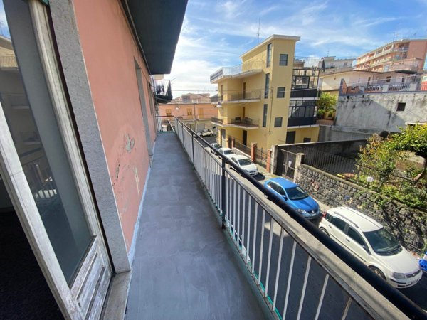 appartamento in vendita ad Acireale