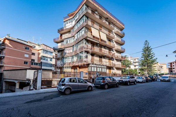 appartamento in vendita ad Acireale in zona San Cosmo