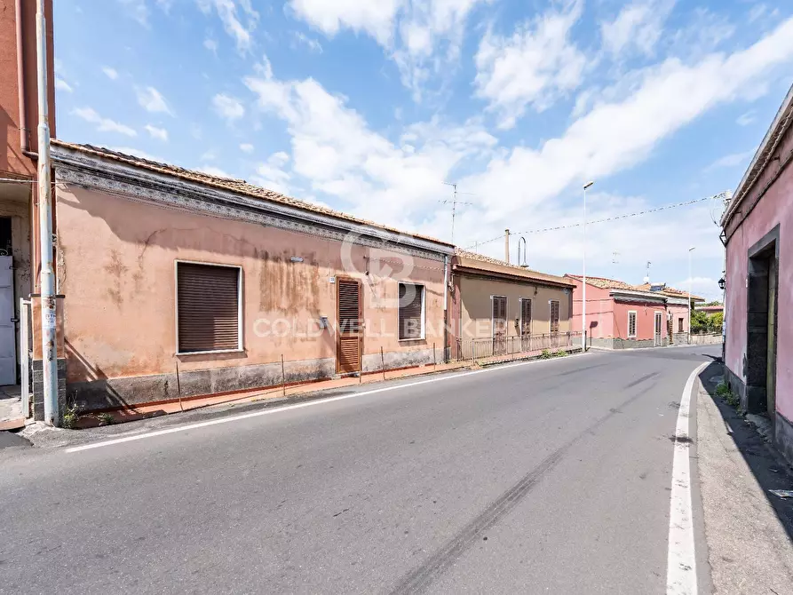 casa indipendente in vendita ad Acireale in zona Scillichenti