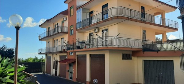 appartamento in vendita ad Acireale