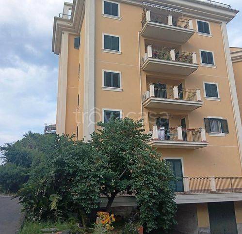 appartamento in vendita ad Acireale