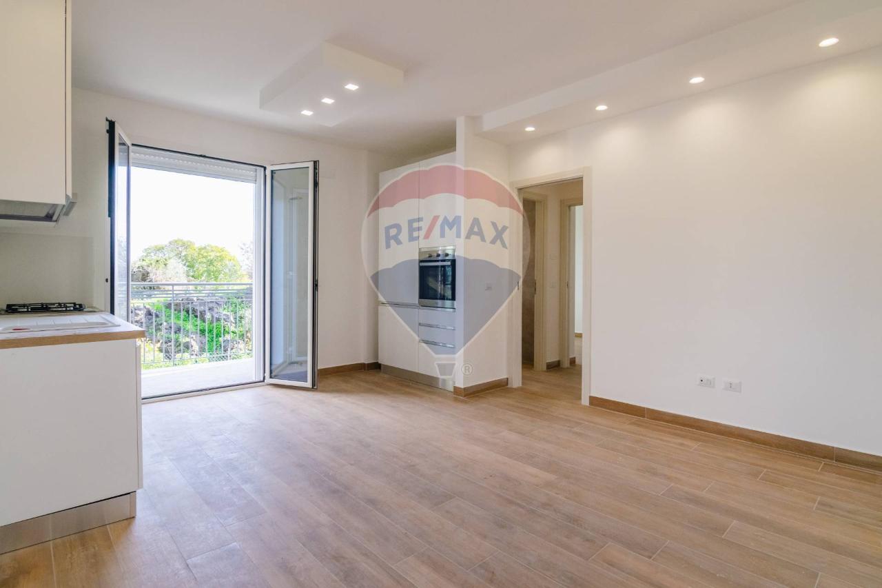 appartamento in vendita ad Acireale in zona Piano d'Api