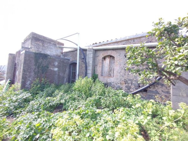 terreno agricolo in vendita ad Acireale in zona Santa Tecla