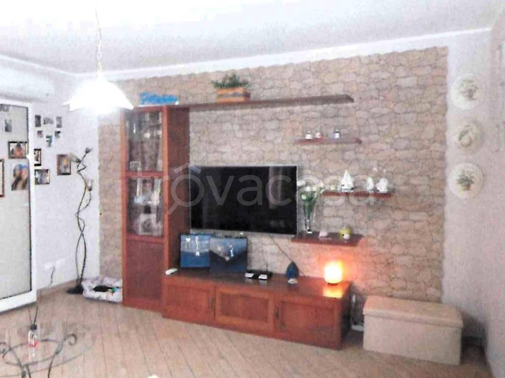 appartamento in vendita ad Acireale