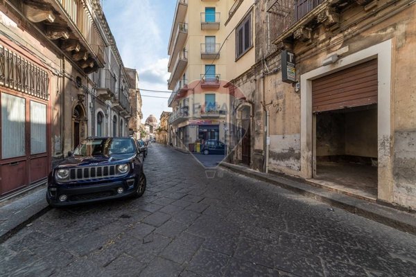 casa indipendente in vendita ad Acireale in zona Centro Storico
