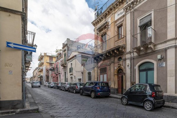 casa indipendente in vendita ad Acireale in zona San Giovanni