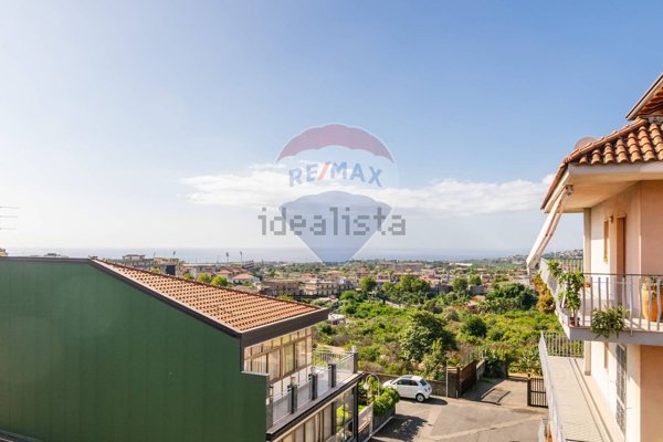 appartamento in vendita ad Acireale