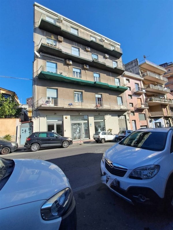 appartamento in vendita ad Acireale in zona Centro Storico