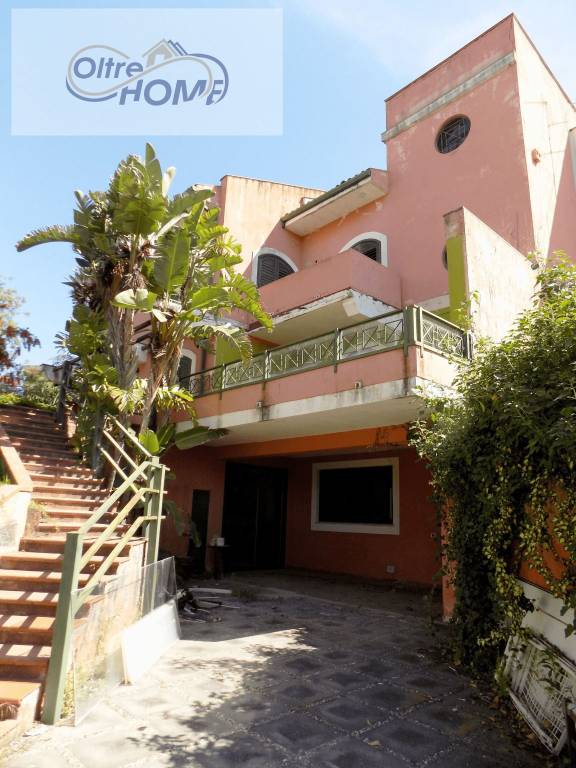 casa indipendente in vendita ad Acireale