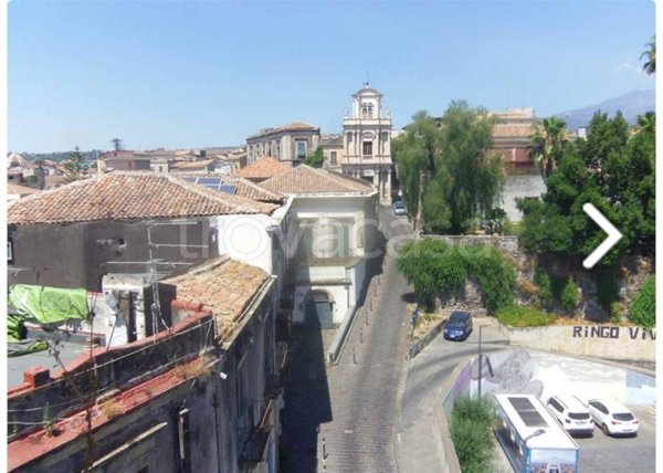 appartamento in vendita ad Acireale in zona Centro Storico