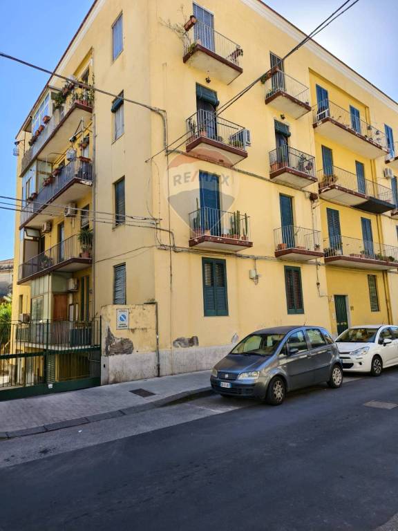 appartamento in vendita ad Acireale in zona Centro Storico