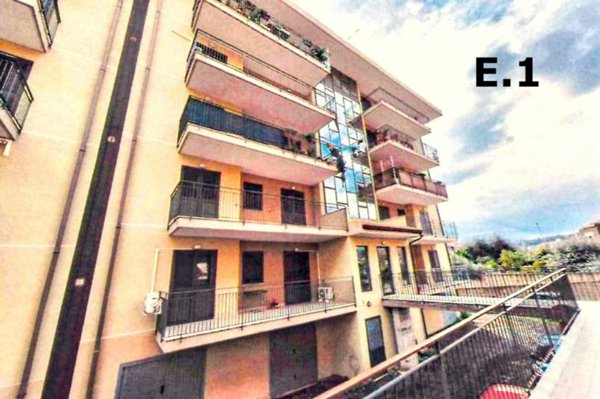 appartamento in vendita ad Acireale