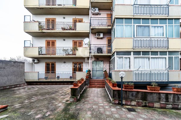 appartamento in vendita ad Acireale in zona San Giovanni