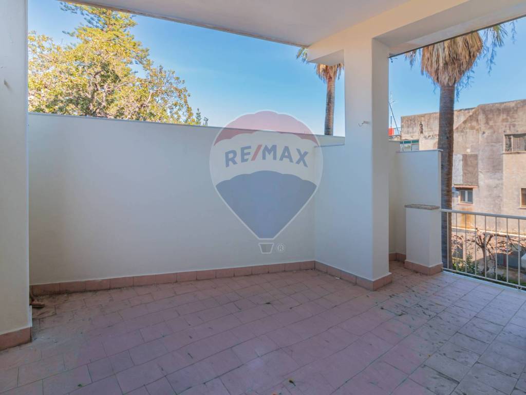 appartamento in vendita ad Acireale in zona Centro Storico