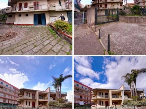 casa indipendente in vendita ad Acireale in zona San Giovanni