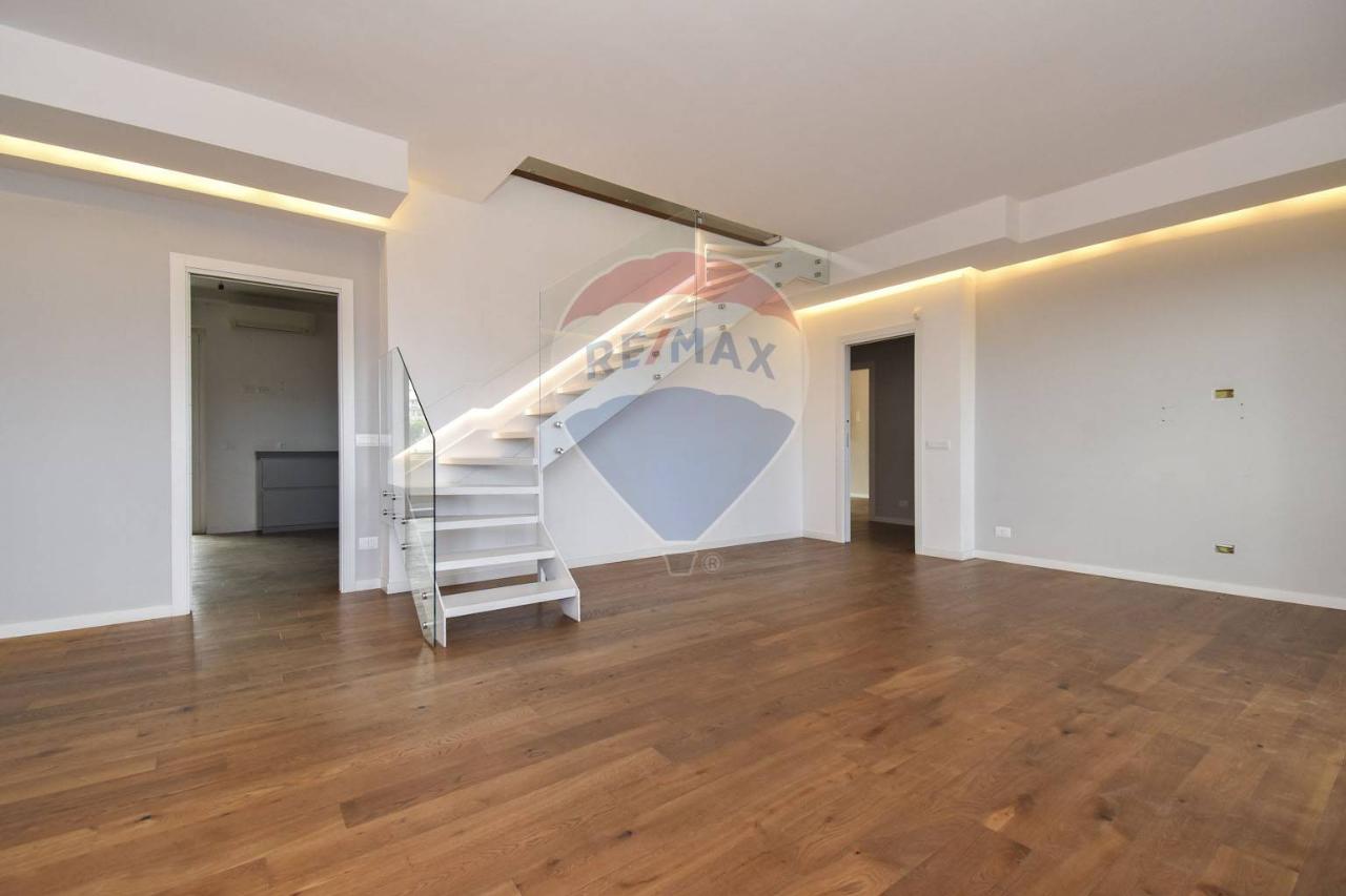 appartamento in vendita ad Acireale