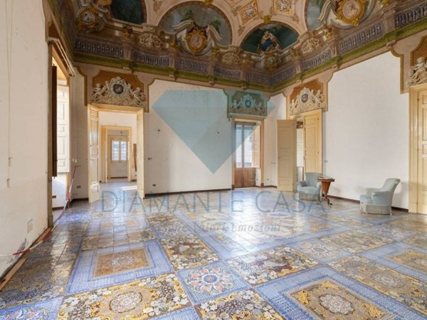 casa indipendente in vendita ad Acireale in zona Centro Storico