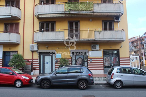 negozio in vendita ad Acireale in zona Centro Storico