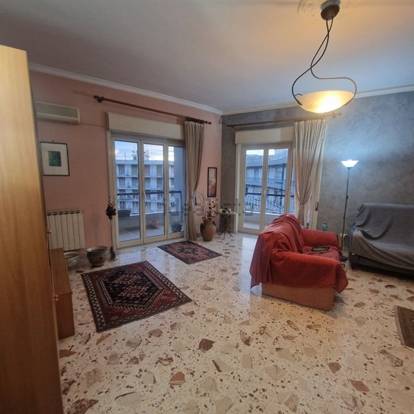 appartamento in vendita ad Acireale