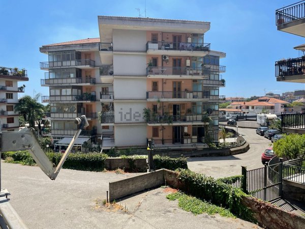 appartamento in vendita ad Acireale