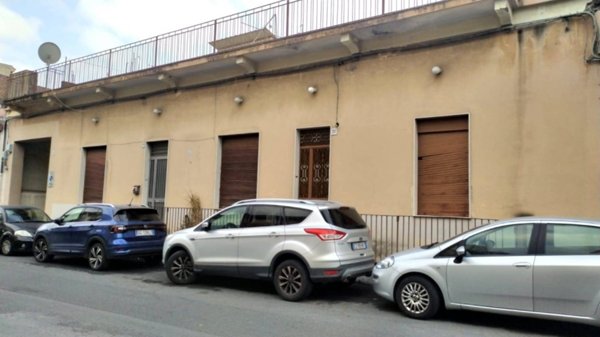 casa indipendente in vendita ad Acireale in zona Pennisi