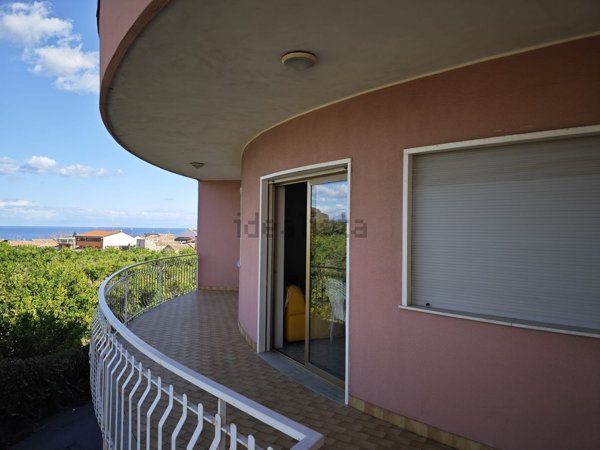 appartamento in vendita ad Acireale